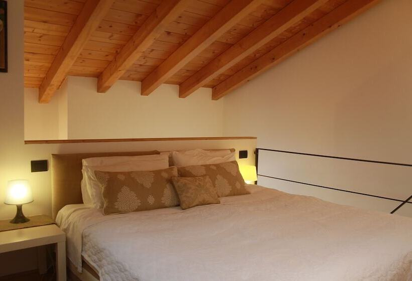 اتاق استاندارد, Lisander B&b