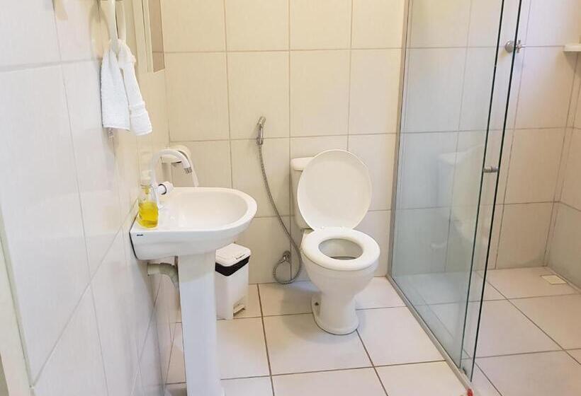 Quarto Estandar, Legal