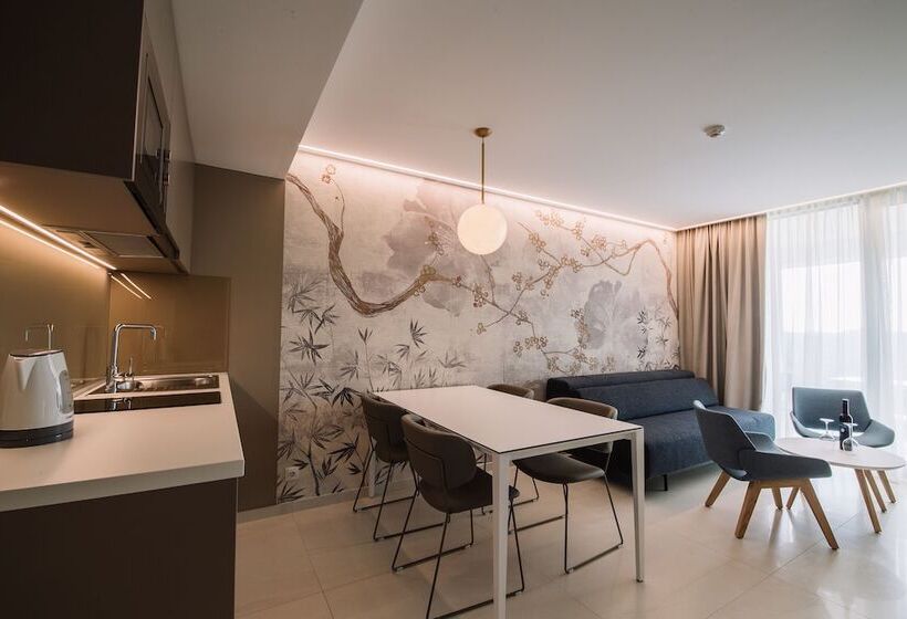 آپارتمان 1 خوابه با بالکن و چشم‌انداز دریا, Aparthotel Joel