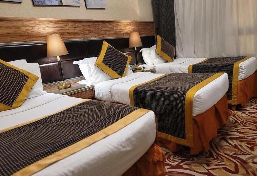 Номер Стандарт Трехместный, Golden Tulip Al Shakreen