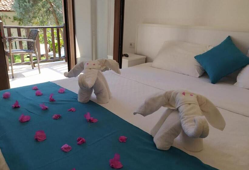 Номер Стандарт с Балконом, Alya Hotel Göcek