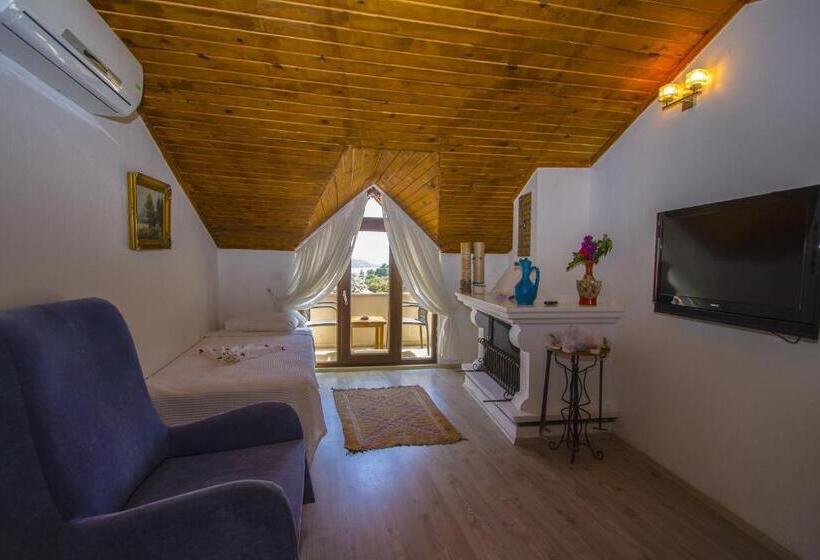 Люкс Deluxe Вид на Море, Alya Hotel Göcek