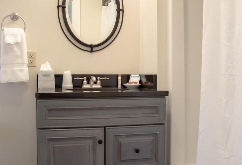 Студио Базик, Sheepscot Harbour Village Resort