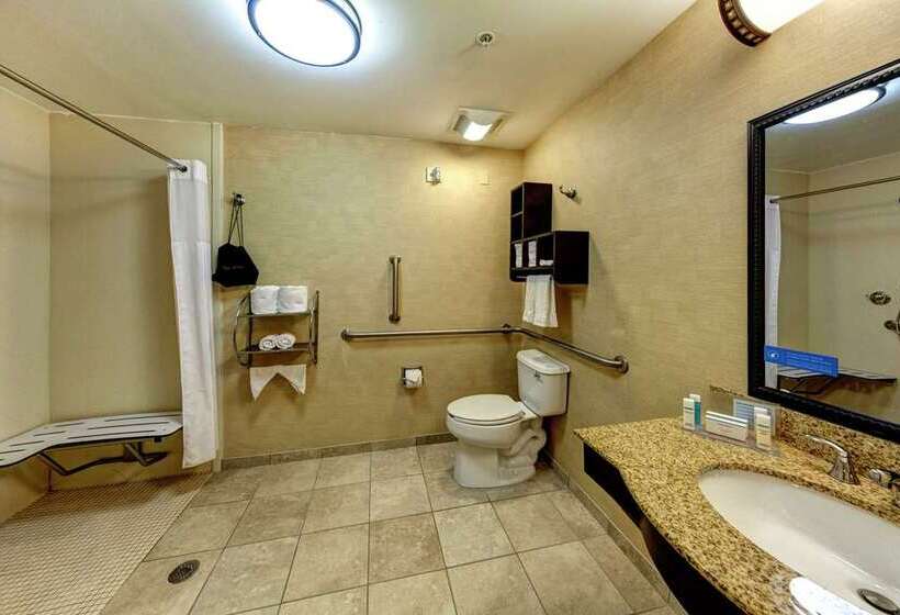 스위트, Home2 Suites By Hilton Montreal Dorval