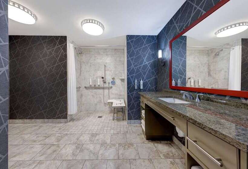 스위트, Home2 Suites By Hilton Montreal Dorval