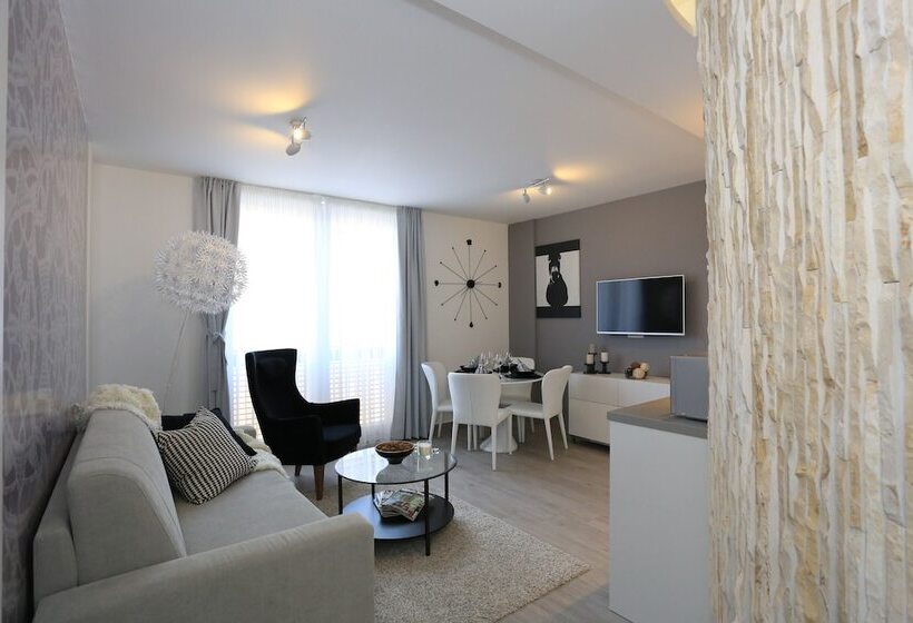 Апартаменты 1 Спальня, Apartments & Rooms Mareta Exclusive