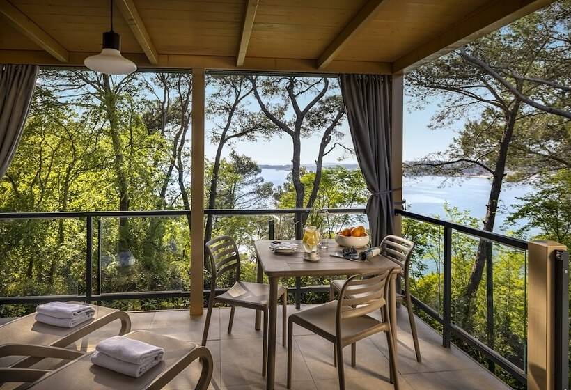 Шале 1 Спальня, Camping Lanterna Premium Resort   Vacansoleil Maeva