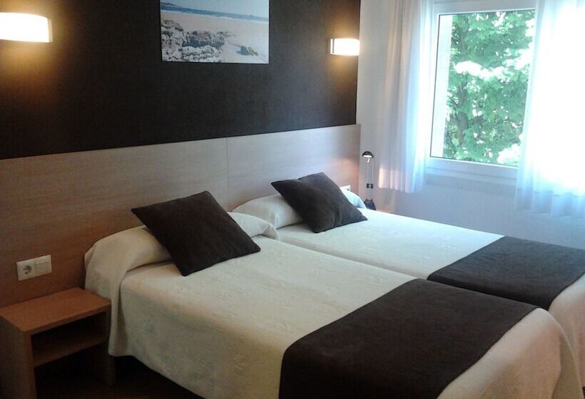 דירת חדר, Hostal Rocamar