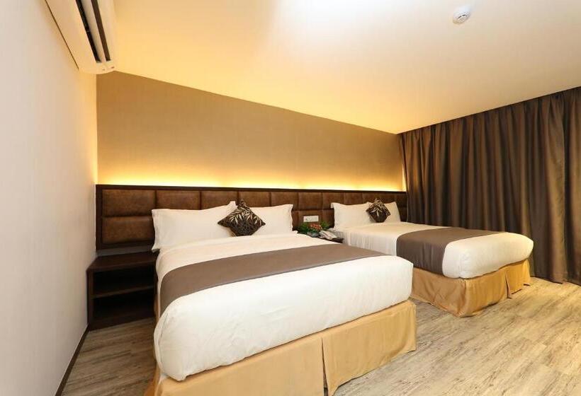سوییت خانوادگی, M&M Hotel Kl Sentral