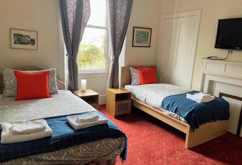Номер Стандарт Вид на Сад, Airdenair Guest House