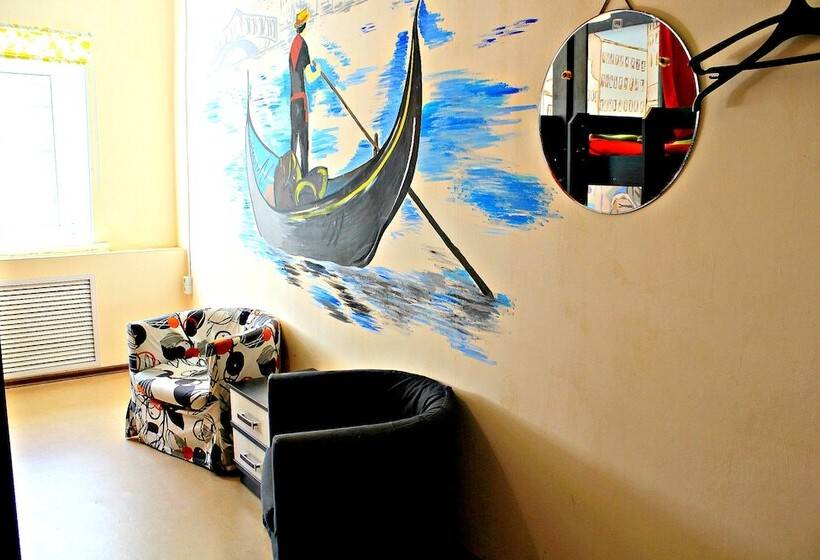 共用房间的床, Like Hostel
