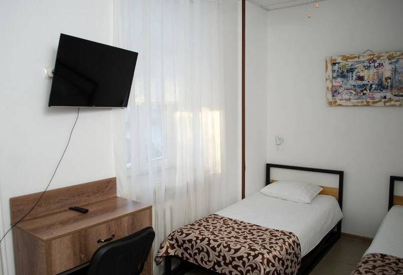 Номер Стандарт, Lucky   Hostel