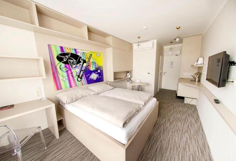 标准间, Smarthotel Nezvalova Archa