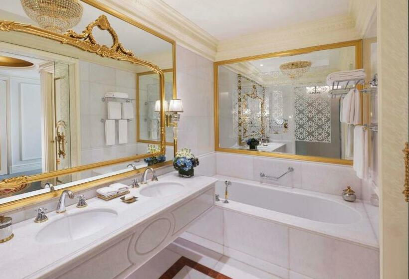 Номер Клуб с Террасой, Raffles The Palm