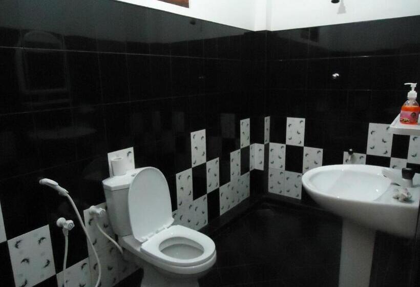 Номер Deluxe, Yala River Face Inn