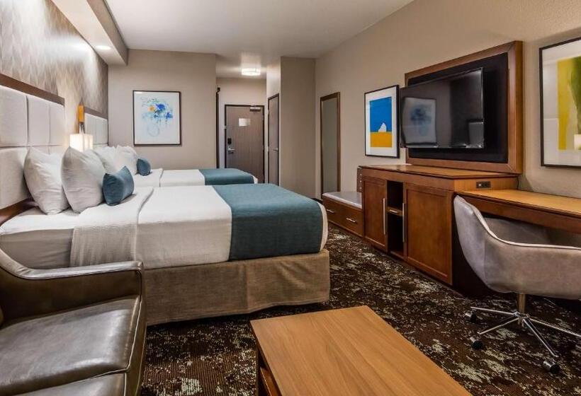 Люкс, Best Western Premier Ankeny