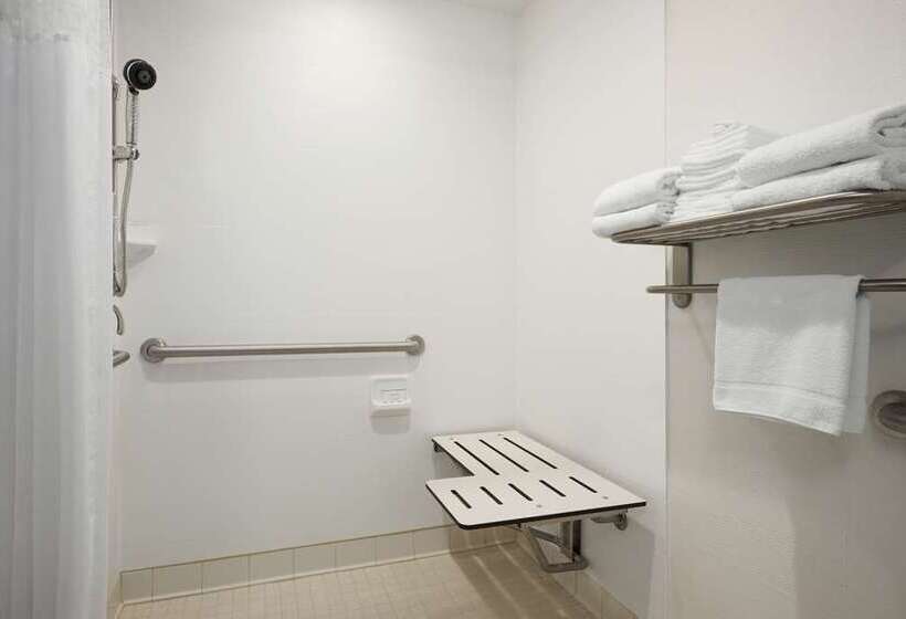 스탠다드 룸, Hampton Inn & Suites Xenia Dayton