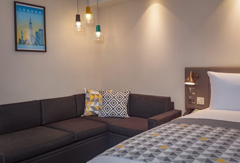 Номер Стандарт, Holiday Inn London Heathrow   Bath Road, An Ihg