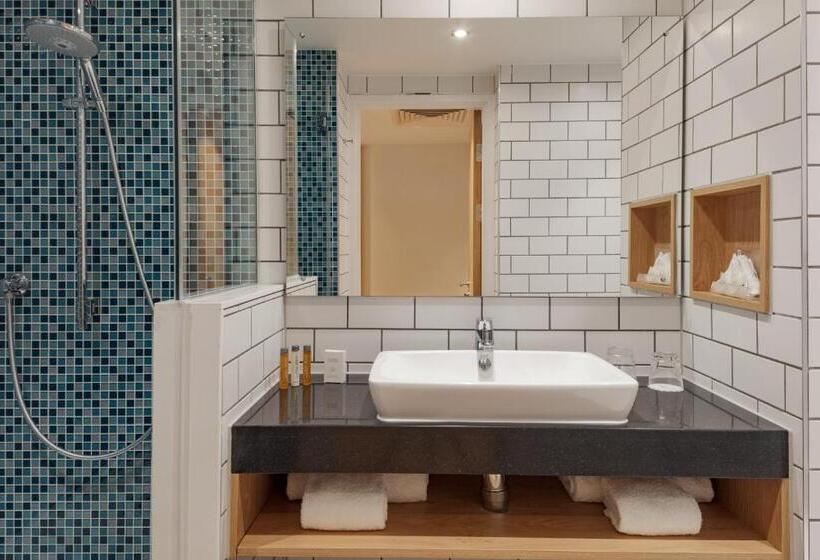 Номер Deluxe Кровать Кинг, Holiday Inn London Heathrow   Bath Road, An Ihg