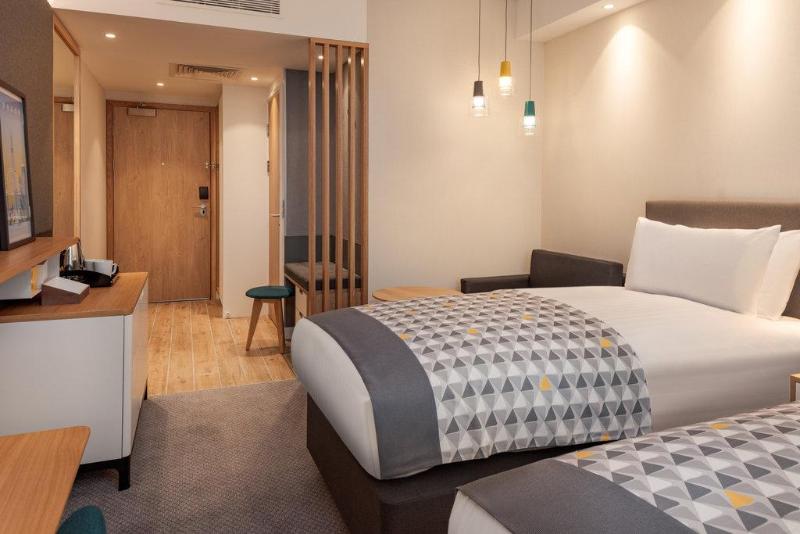 Номер Стандарт, Holiday Inn London Heathrow   Bath Road, An Ihg