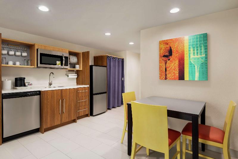 Люкс, Home2 Suites By Hilton Woodbridge Potomac Mills