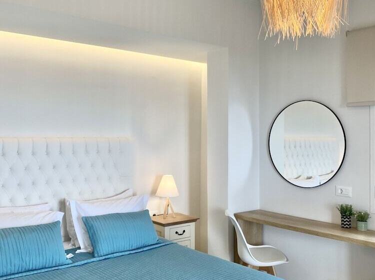 Студио Deluxe Вид на Море, Lithies Sea View Boutique