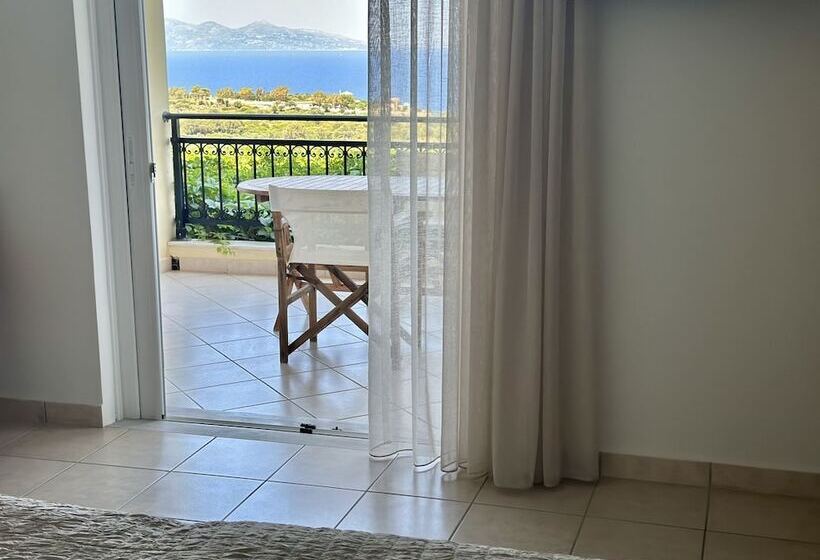 Студио Deluxe Вид на Море, Lithies Sea View Boutique