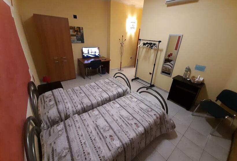 Quarto Estandar, Sassari   Copenaghen House   Zona Ospedale