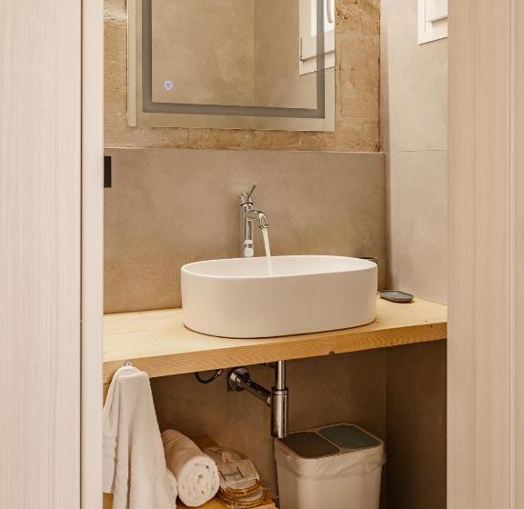 سوییت جونیور لوکس, Hydria Rooms