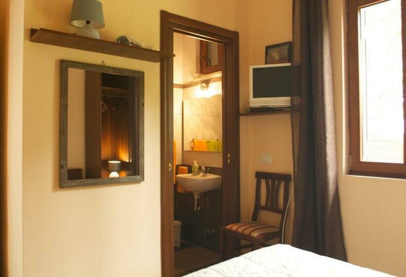 Номер Стандарт, Relais La Mimosa