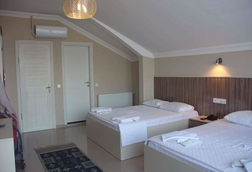 Четырехместный Номер Deluxe, Safir Sunny Beach