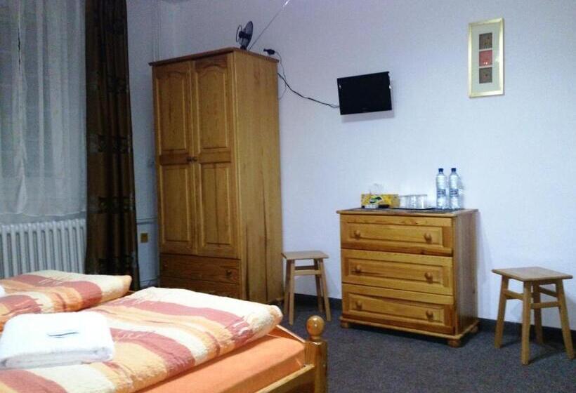 Люкс 2 Спальни, Sunnystreet Guesthouse