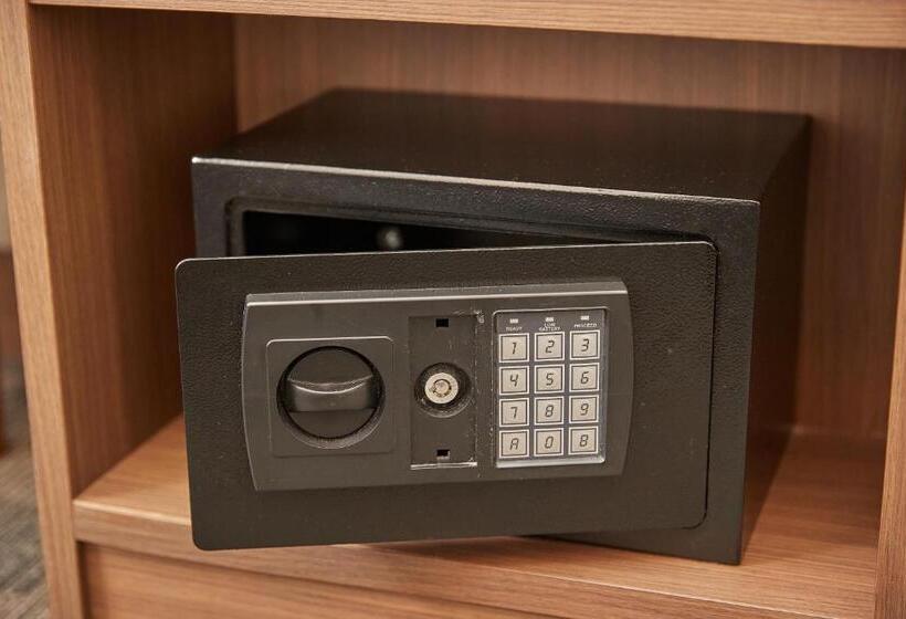 اتاق لوکس, Rj Hotel Naha