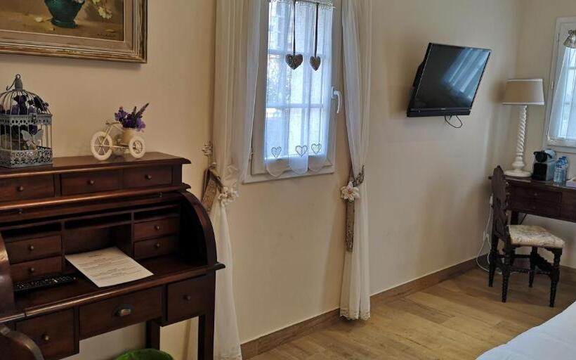 高级园景房, B&b Villa Blanche