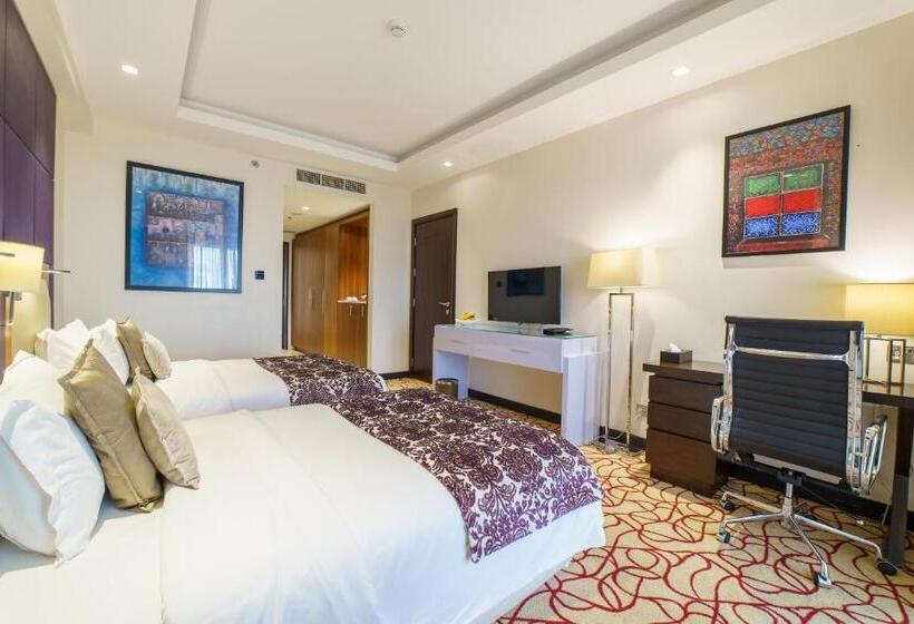 اتاق خانوادگی, Radisson Muscat Panorama