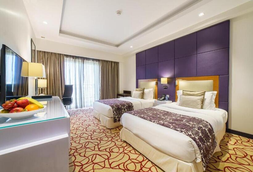سوئیت 2 خوابه, Radisson Muscat Panorama