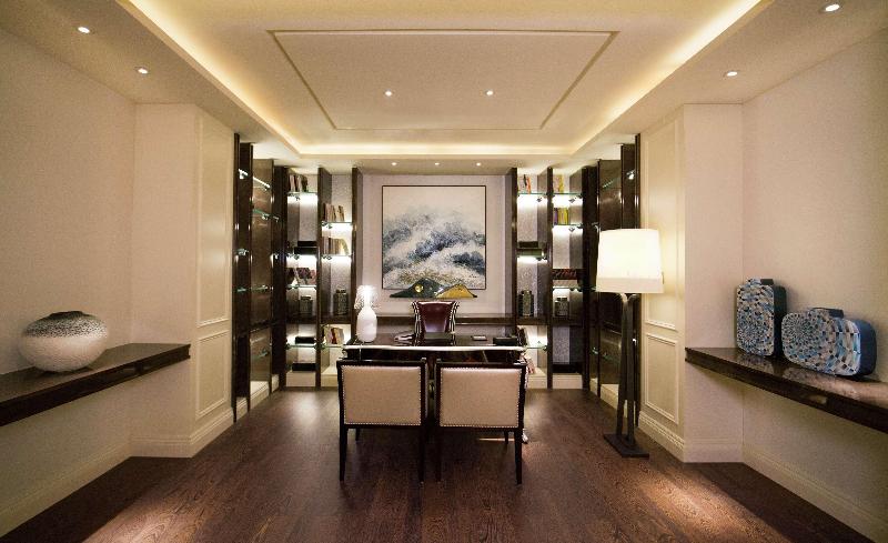 Президентский Люкс, Hilton Dalian Golden Pebble Beach Resort