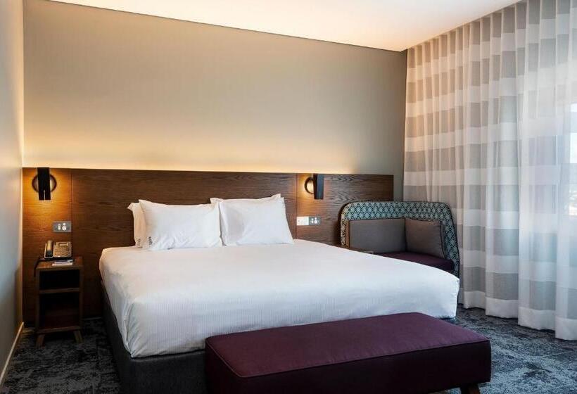 디럭스 룸 킹사이즈 침대, Holiday Inn Express Newcastle, An Ihg