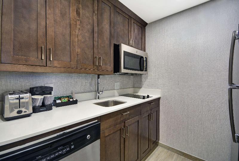 Suite King Size Bed, Homewood Suites By Hilton Athens Downtown University Area