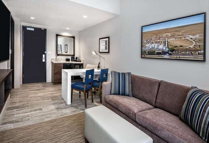 Lakosztály, Homewood Suites By Hilton Athens Downtown University Area