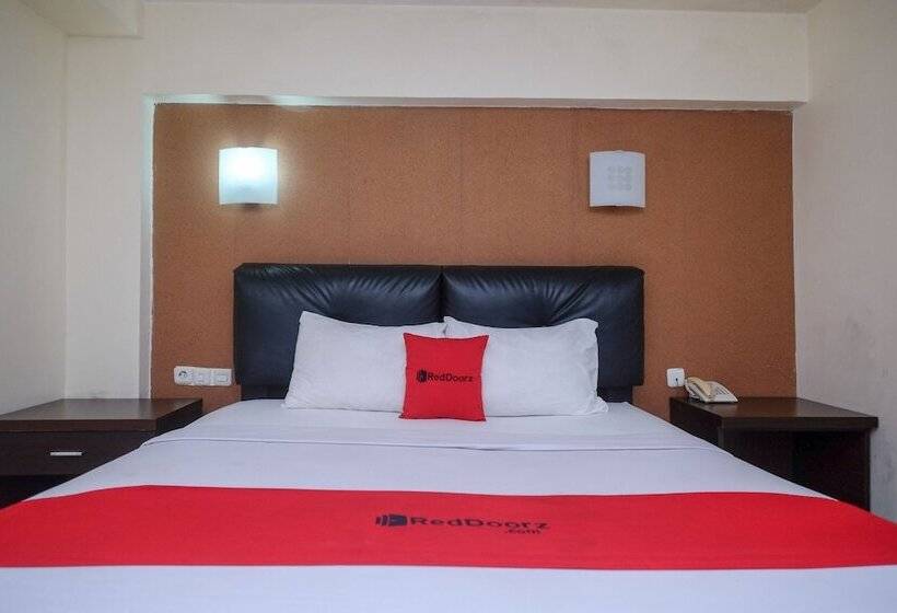 스탠다드 룸, Reddoorz Plus At Grand Populer
