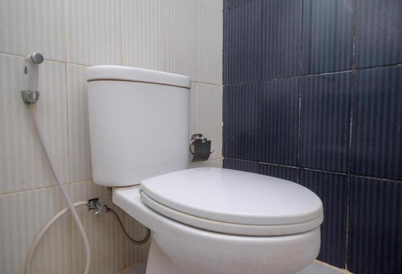 스탠다드 룸, Reddoorz Plus At Grand Populer