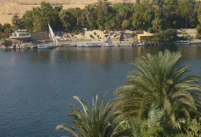 اتاق لوکس, El Prince Guesthouse