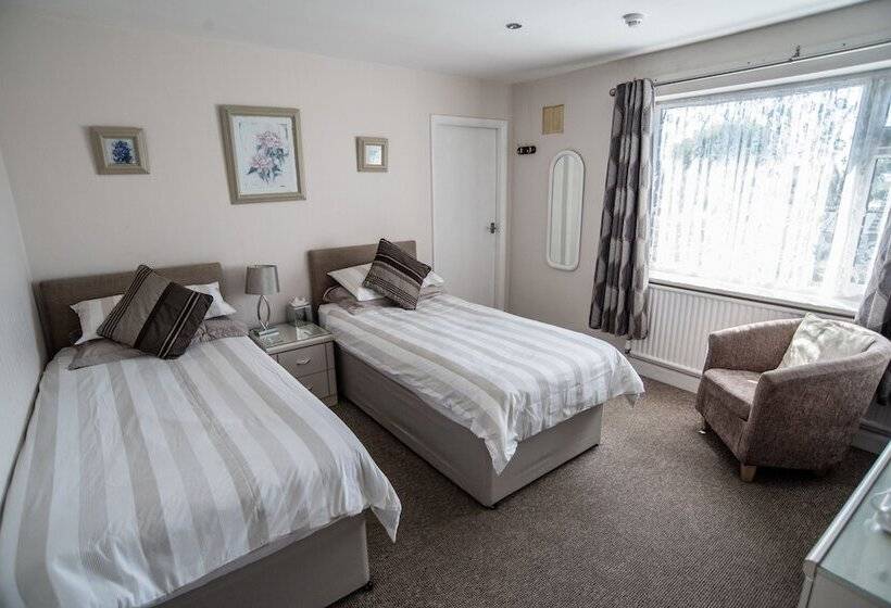 Номер Стандарт Совместная Ванная, Holcombe Guest House