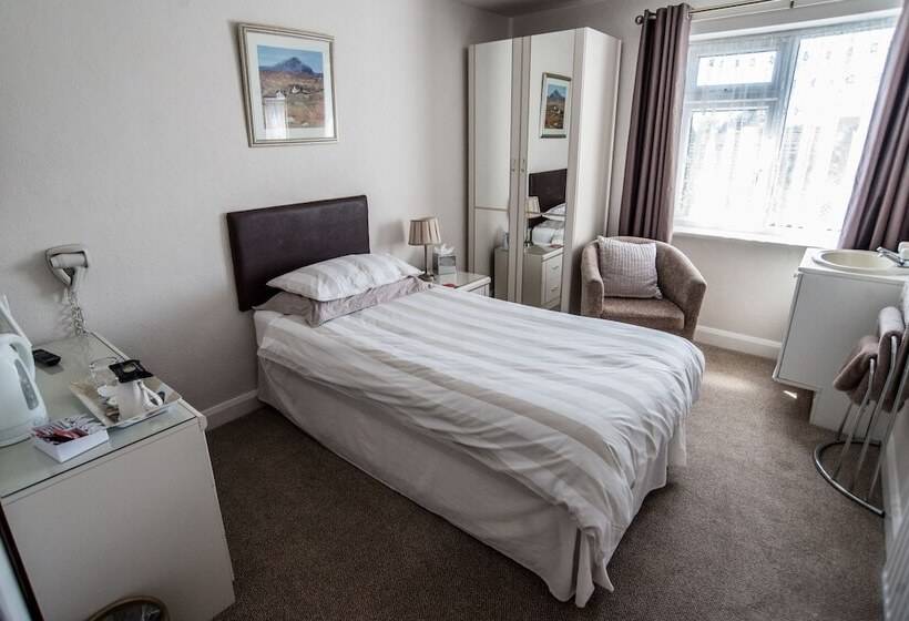 Номер Стандарт Индивидуальный, Holcombe Guest House