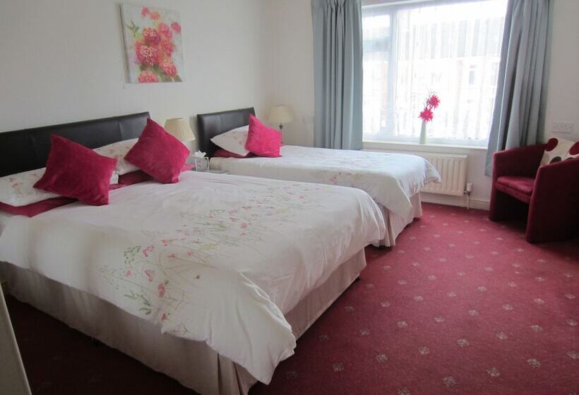 Семейный Номер, Holcombe Guest House