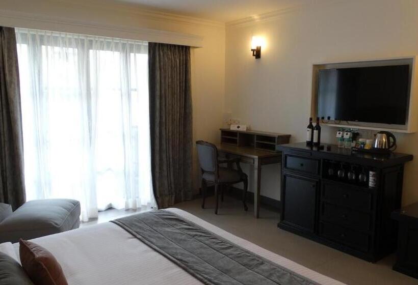 Номер Deluxe, Andores Resort And Spa   Calangute