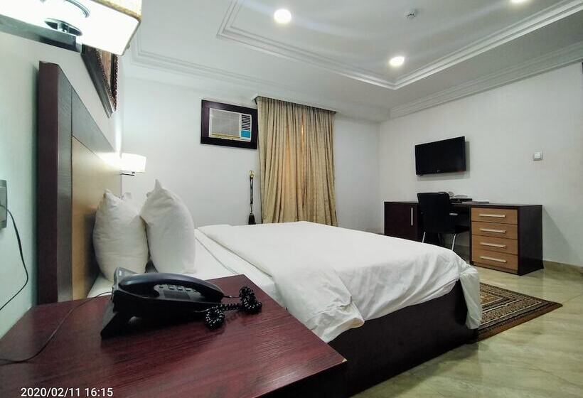 اتاق لوکس, Immaculate Platinum Luxury Resorts
