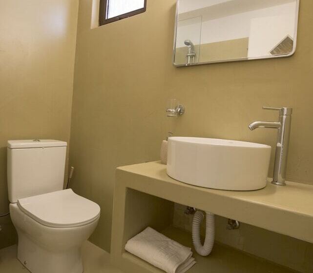 Стандартный Номер Нижний Этаж, Pefkides Aegina Boutique Apartments
