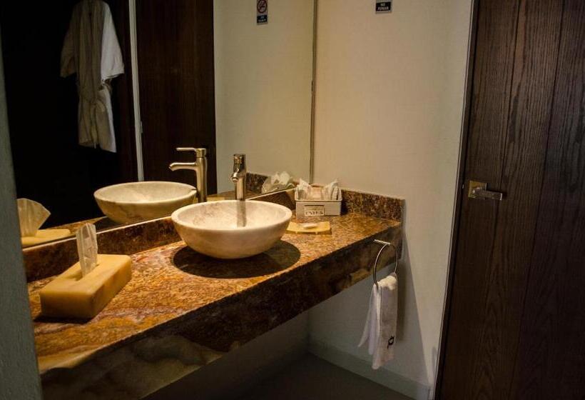 Полулюкс, Río Tinto Hotel Boutique